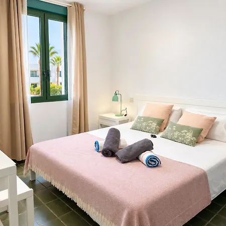 1the Location - Americas & Parking Playa de las Américas
